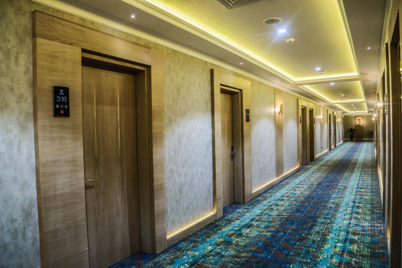 Iris Hotel Baku - Halal Hotel Eksteriør billede