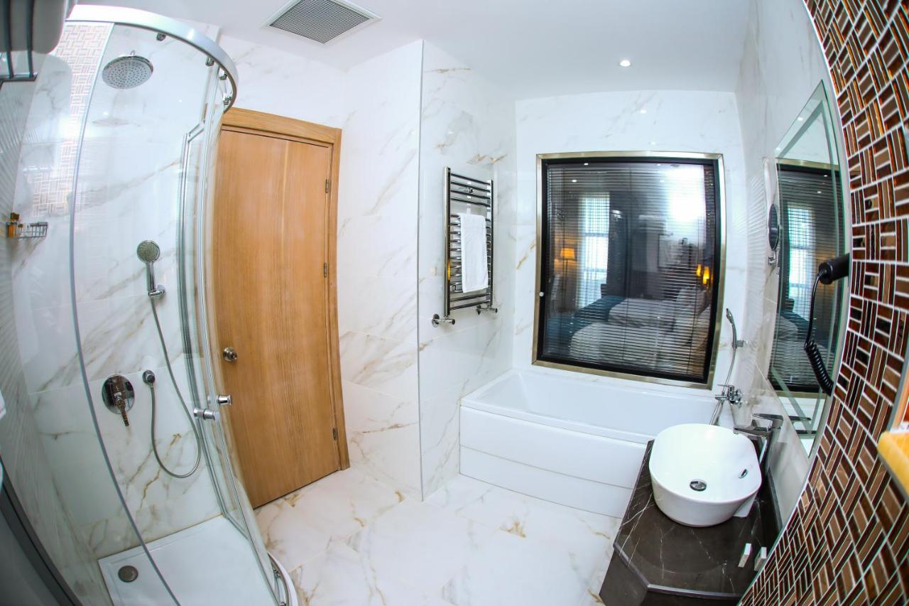 Iris Hotel Baku - Halal Hotel Eksteriør billede